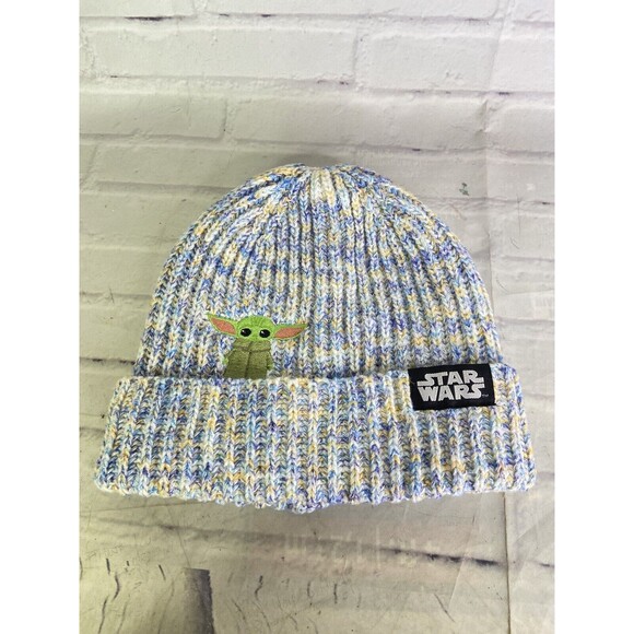 NEW Star Wars The Child Baby Yoda Knit Beanie Hat Cap Adult OSFM - Picture 1 of 5